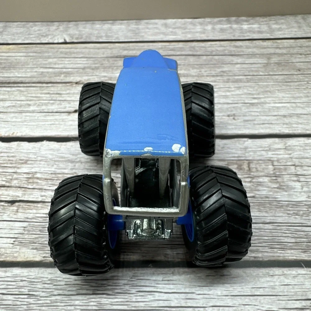 Hot Wheels monster jam
